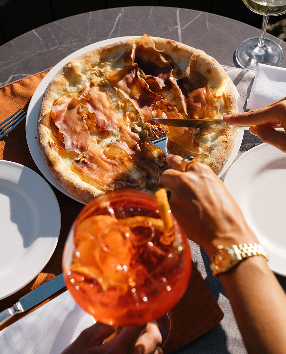1224 Terrazza summer dining