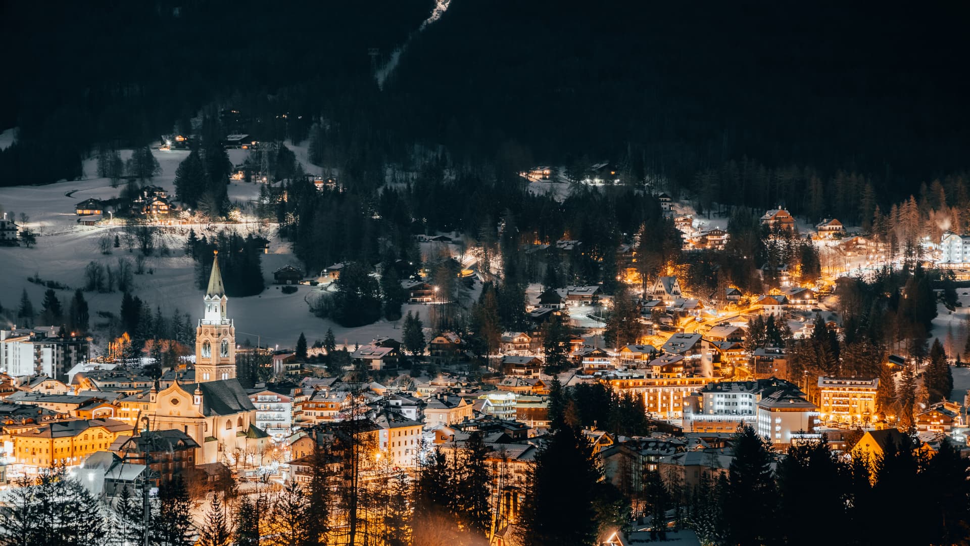 Cortina