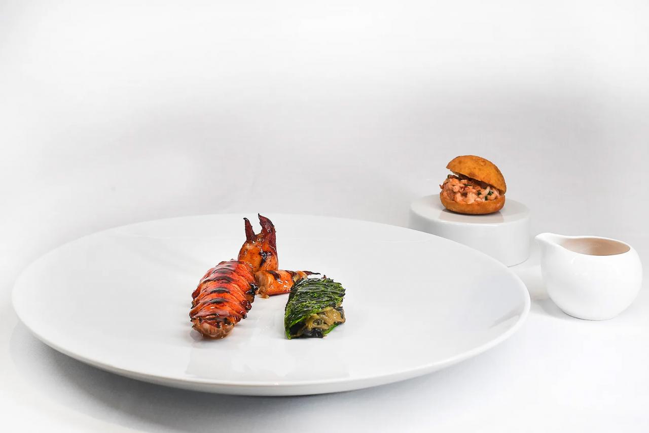 1224 Restaurant main course