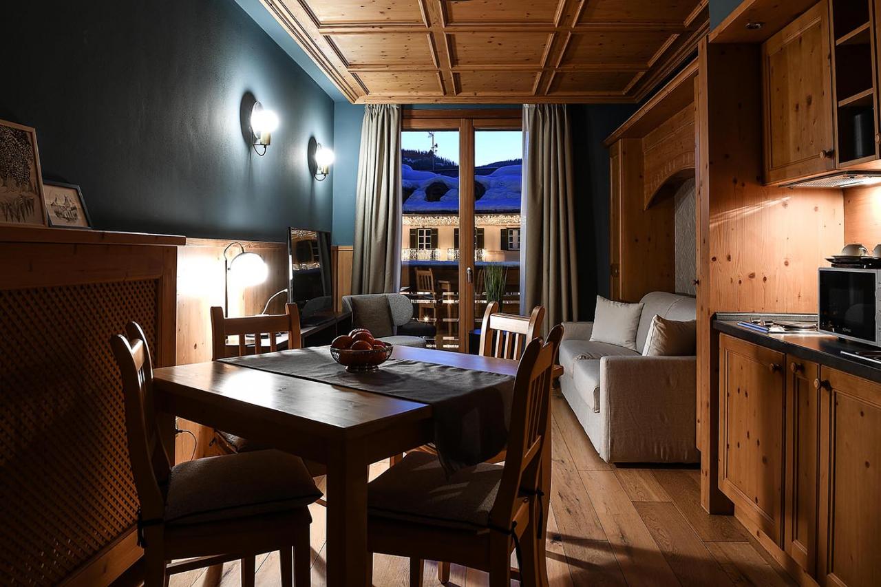 Camera Zona Giorno E Cucina Illuminazione Notturna Camera Zona Giorno E Cucina Illuminazione Notturna