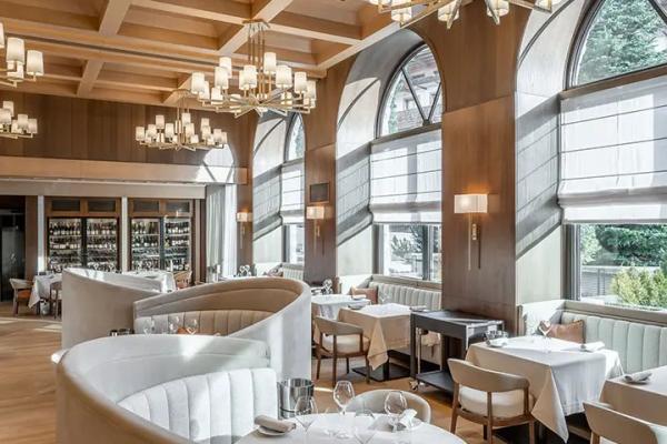 1224 Restaurant Cortina