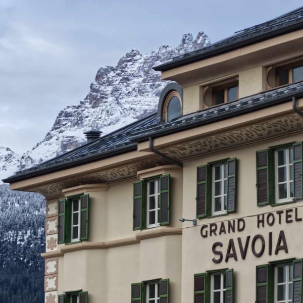 Grand Hotel Savoia - building